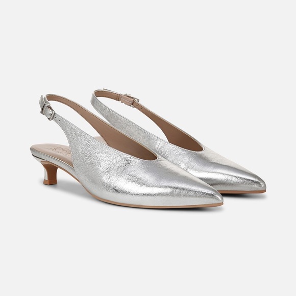 Naturalizer Silver Slingback Heels - Picture 8 of 9